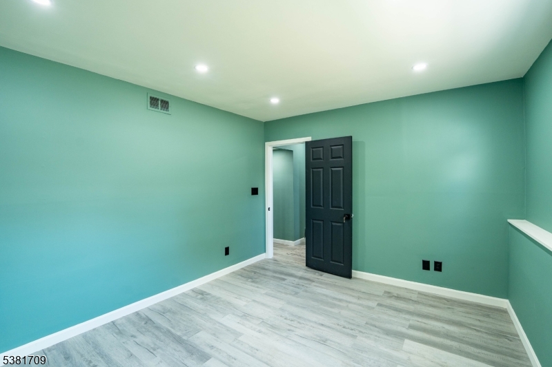 Kenwood Village - Residential