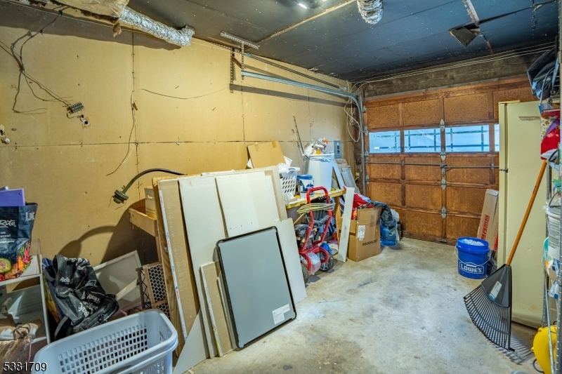 Kenwood Village - Residential