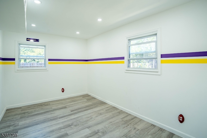 Kenwood Village - Residential