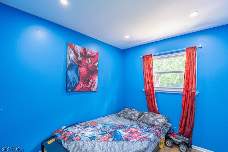 Kenwood Village - Residential