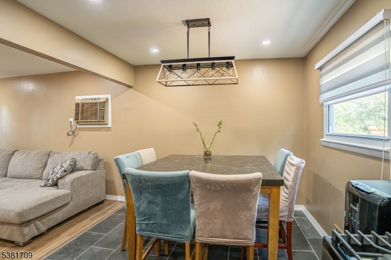 Kenwood Village - Residential