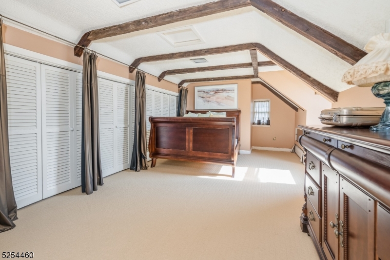 ROSEMONT - Residential