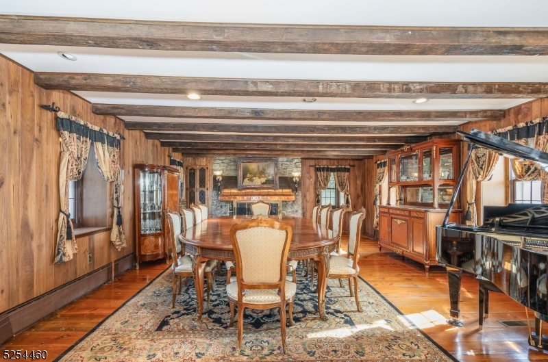 ROSEMONT - Residential