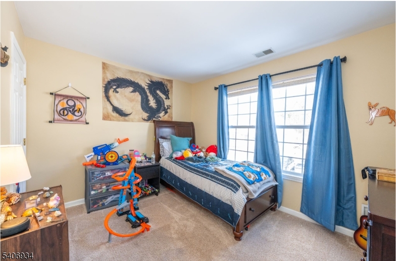 Oak Point - Residential