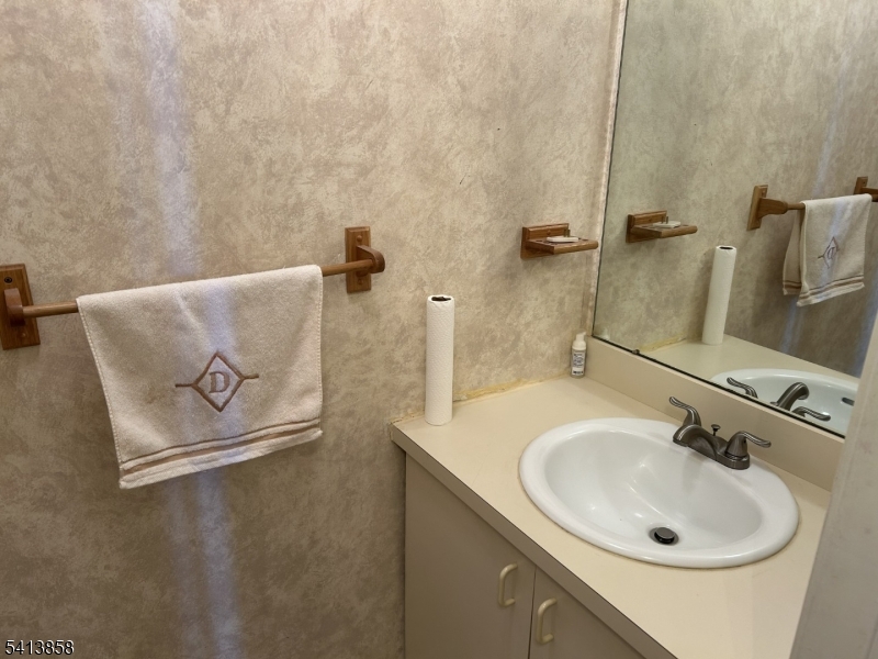 BROOKVIEW CONDO'S - Residential