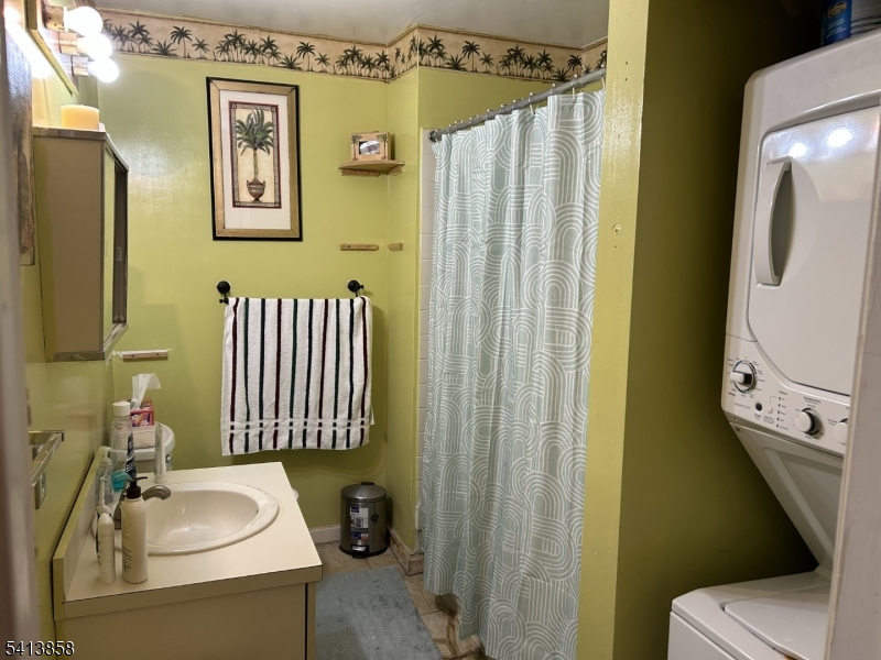 BROOKVIEW CONDO'S - Residential