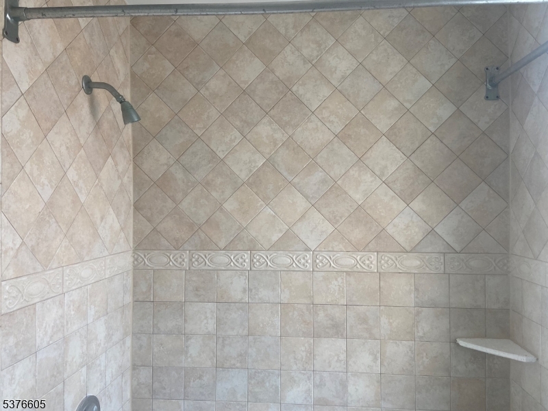 A.P Morris - Residential Lease