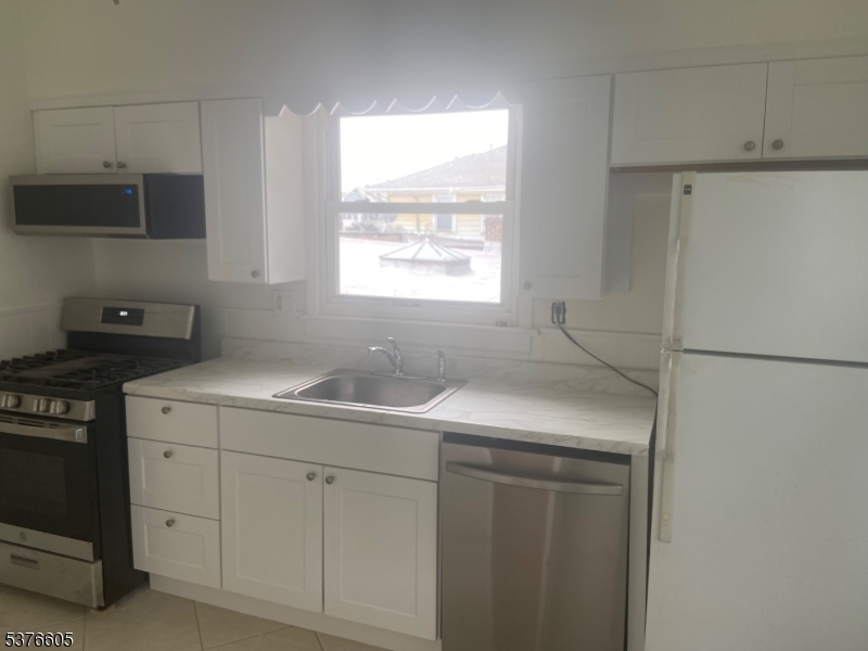 A.P Morris - Residential Lease