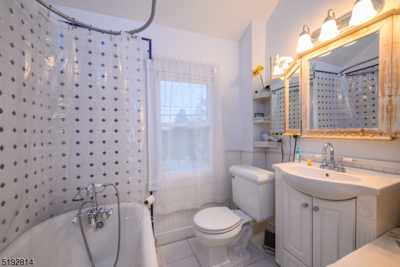 Hill Section - Residential Lease