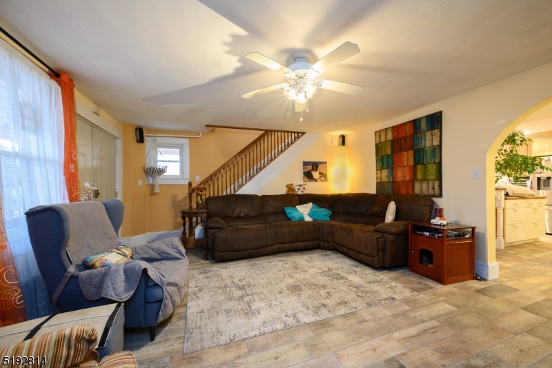 Hill Section - Residential Lease