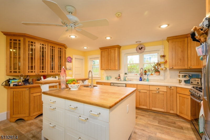 Hill Section - Residential Lease