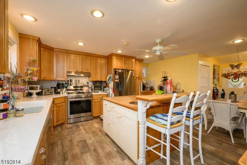 Hill Section - Residential Lease