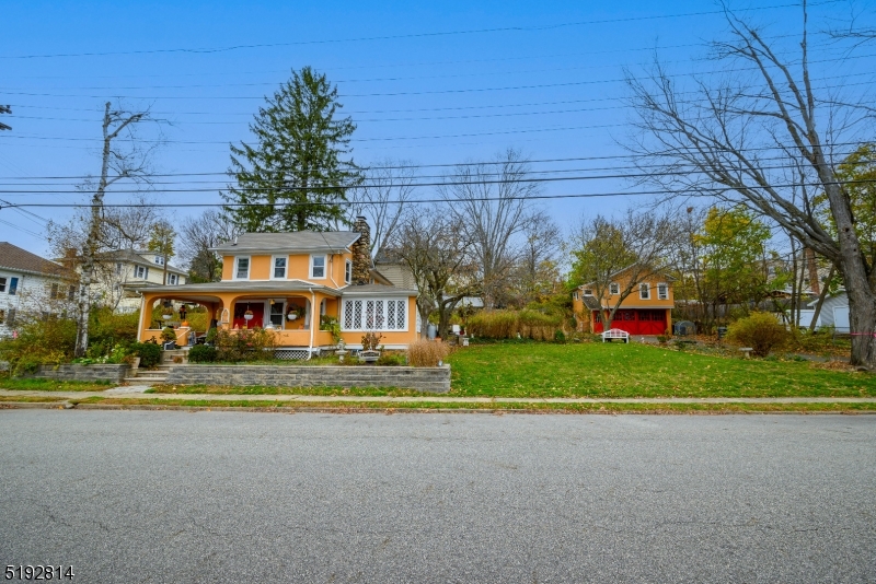 Hill Section - Residential Lease