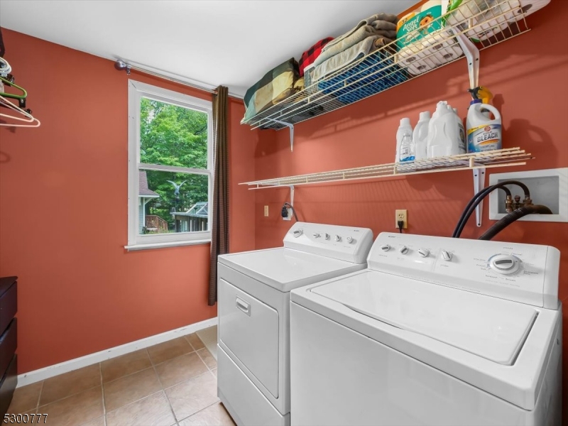 Upper Greenwood Lake - Residential