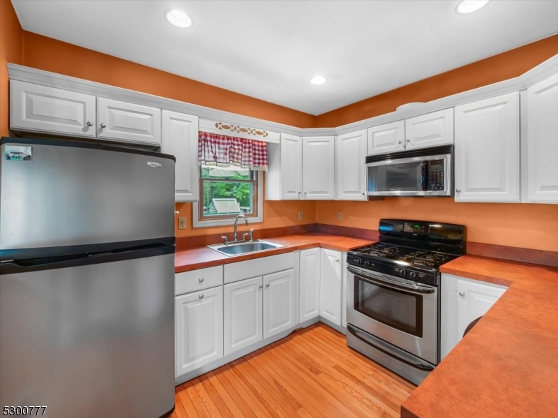 Upper Greenwood Lake - Residential