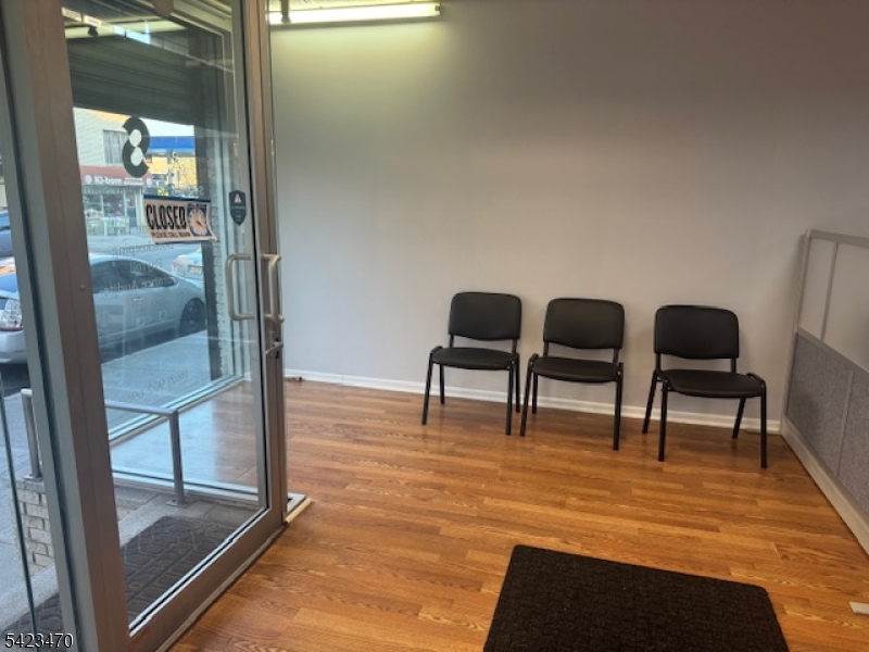 Ironbound - Commercial Lease