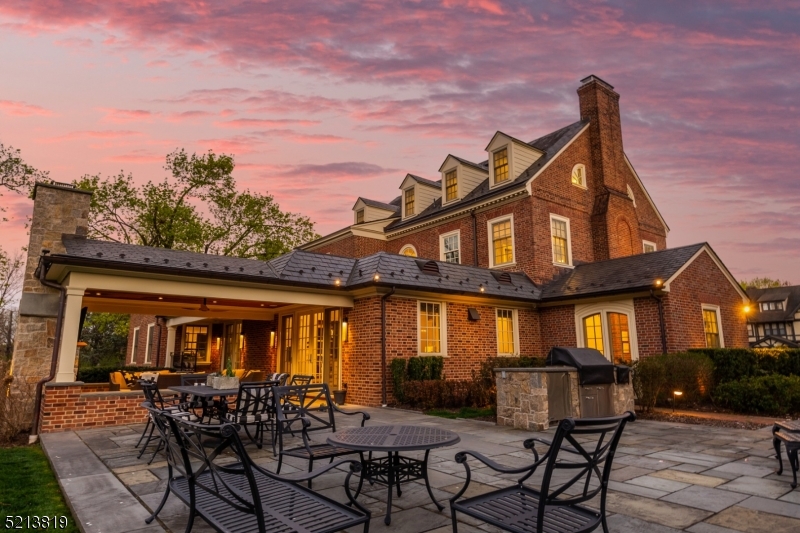 Estate - Residential