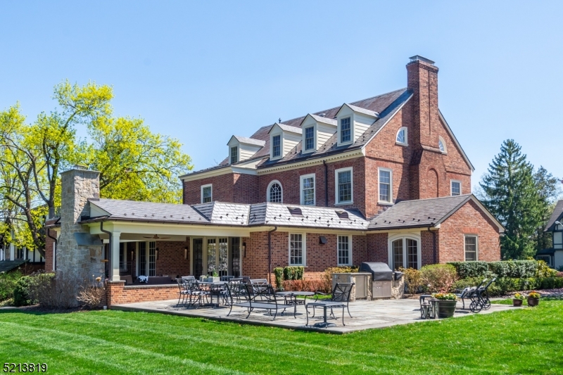 Estate - Residential