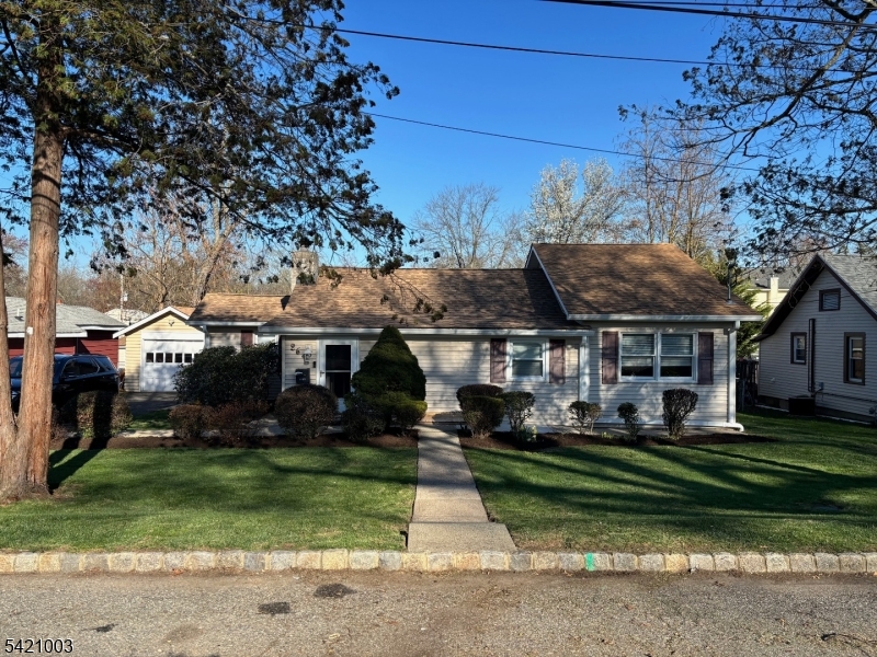 Lake Hiawatha - Residential