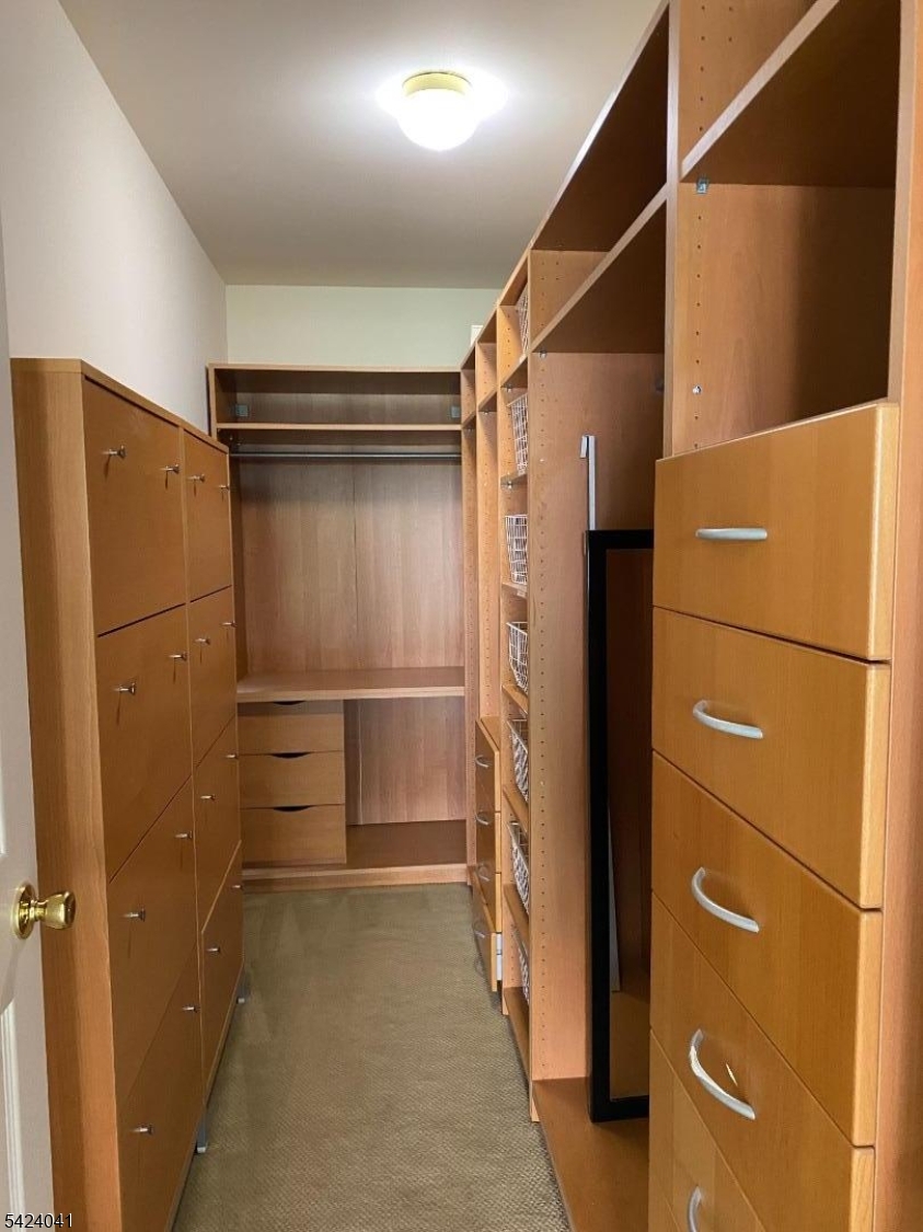 Riverwalk - Residential Lease