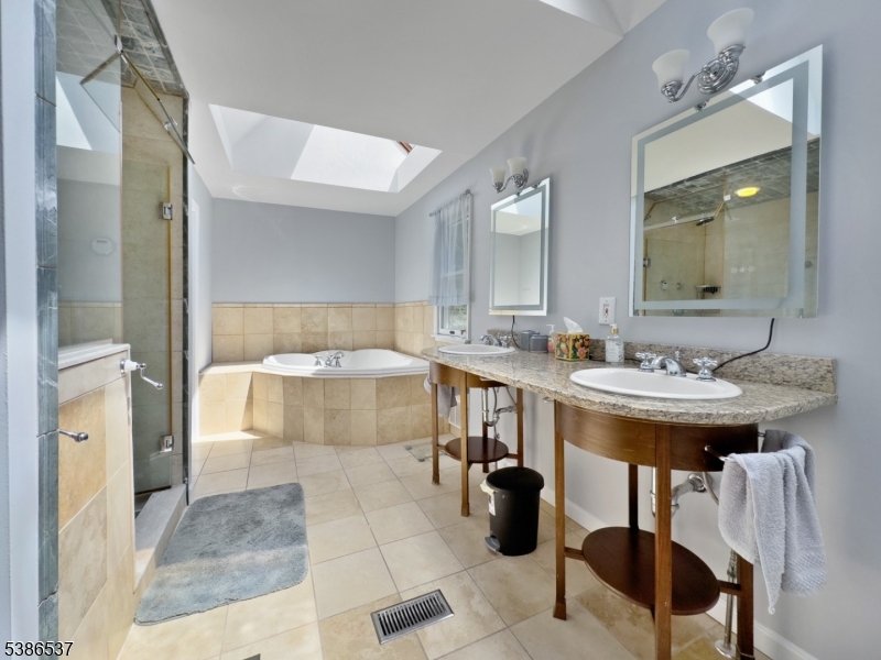 Teetertown - Residential