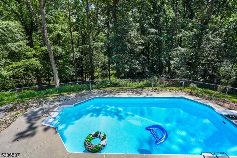 Teetertown - Residential