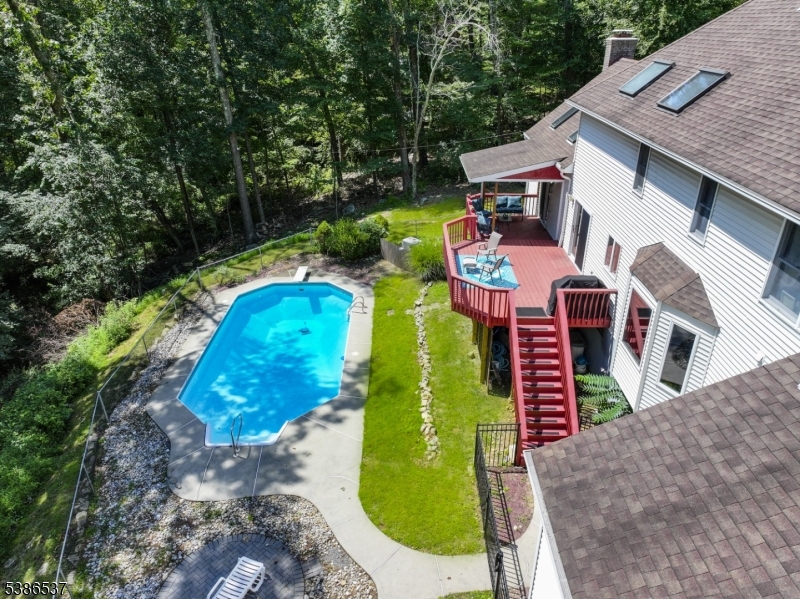 Teetertown - Residential