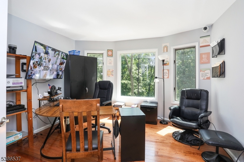 Teetertown - Residential