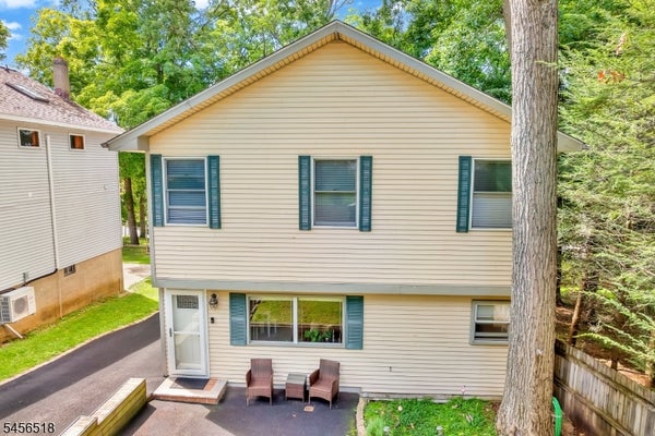 92 NEW YORK AVE, LAKE HOPATCONG, NJ 07849 - Image 8d19d0dc7896b66eef052e1a2d470512/2952203361