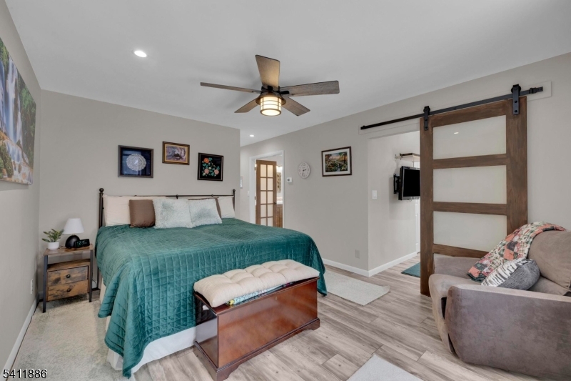 Silver Springs - Residential