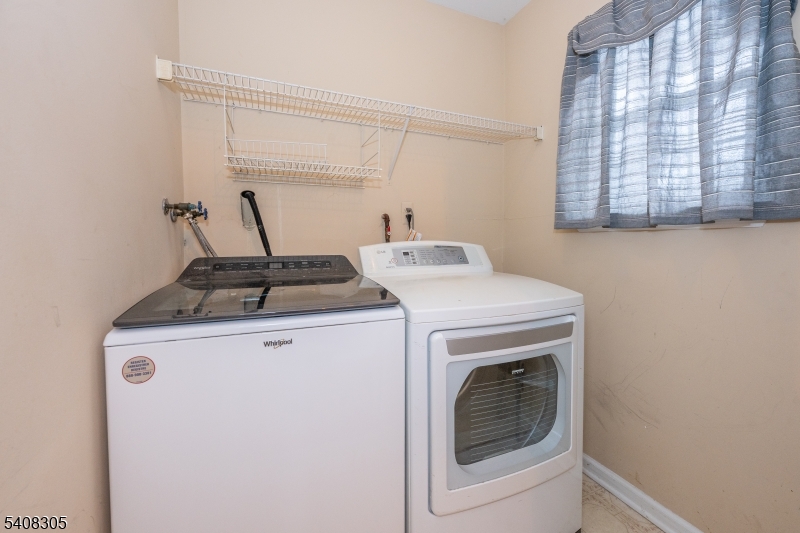 Season Glen - Residential Lease