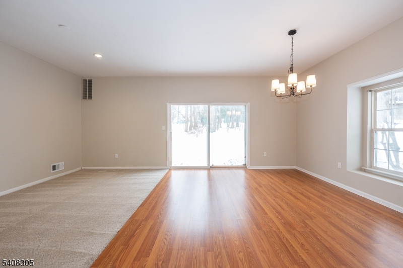 Season Glen - Residential Lease