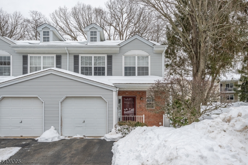 Season Glen - Residential Lease