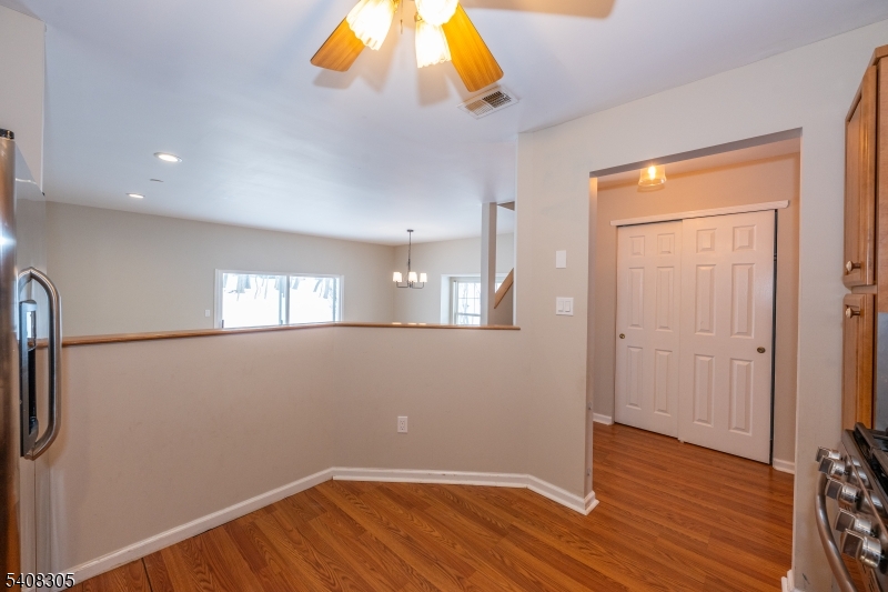 Season Glen - Residential Lease