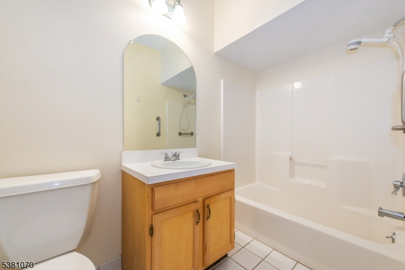 BALD EAGLE COMMONS - Residential