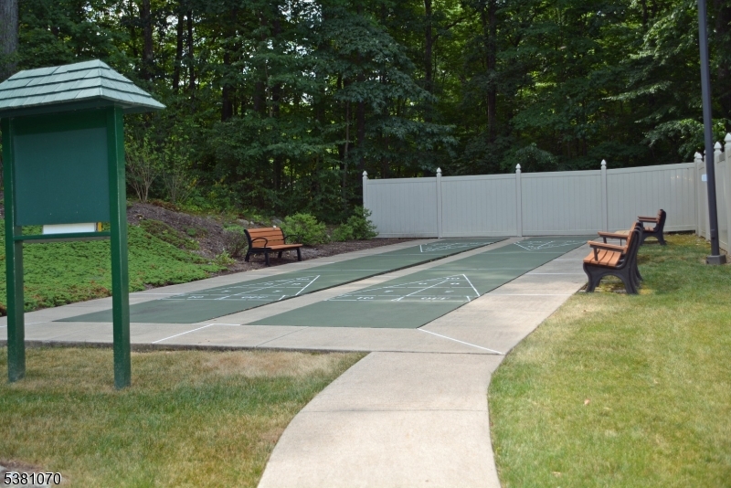 BALD EAGLE COMMONS - Residential