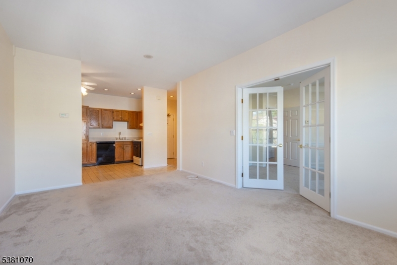 BALD EAGLE COMMONS - Residential