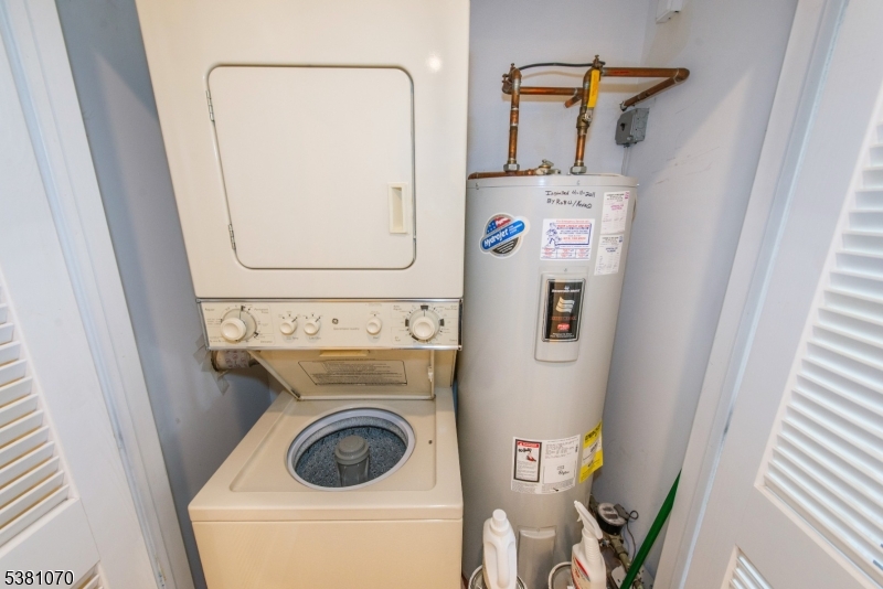 BALD EAGLE COMMONS - Residential