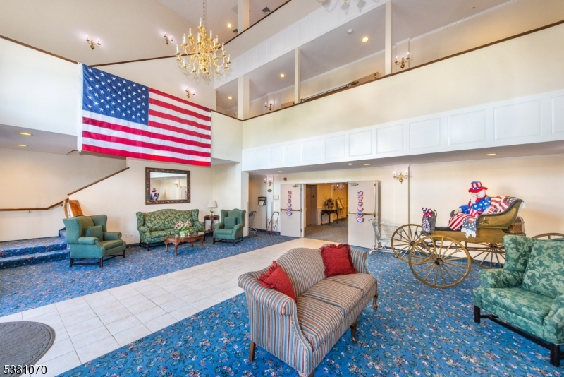 BALD EAGLE COMMONS - Residential