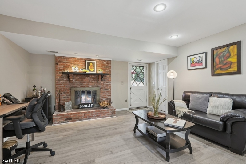 Shongum - Residential