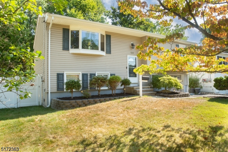 Lake Parsippany - Residential