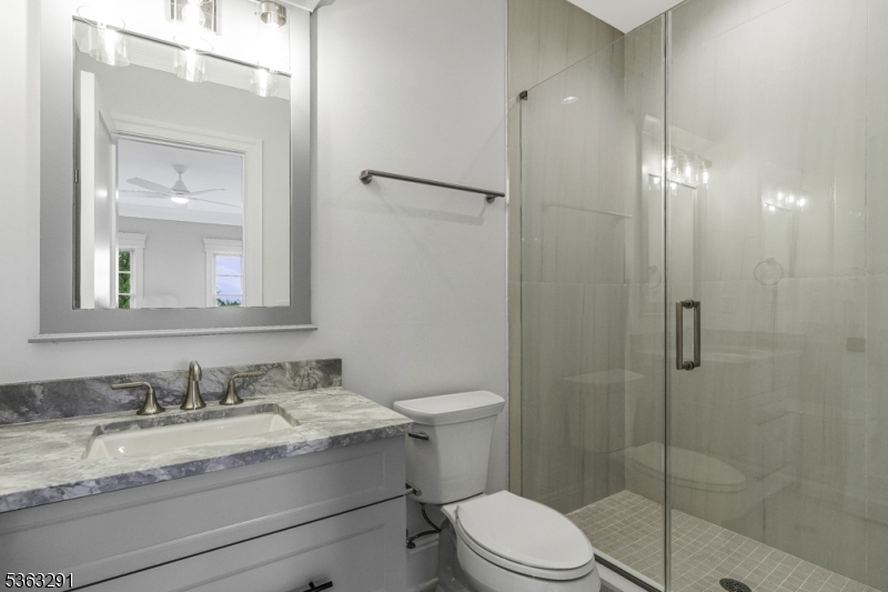 Sleepy Hollow at Warren - Residential