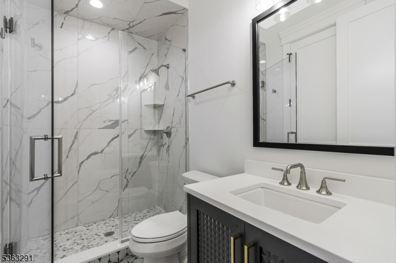 Sleepy Hollow at Warren - Residential