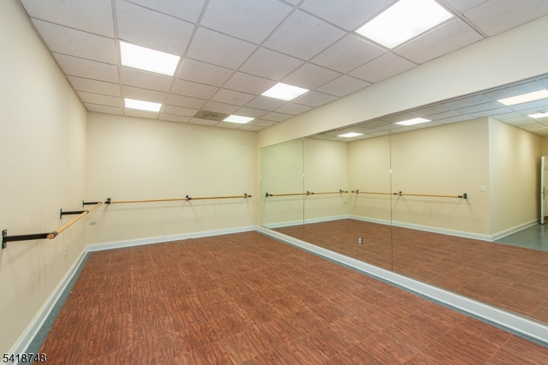 Fox Hills - Residential