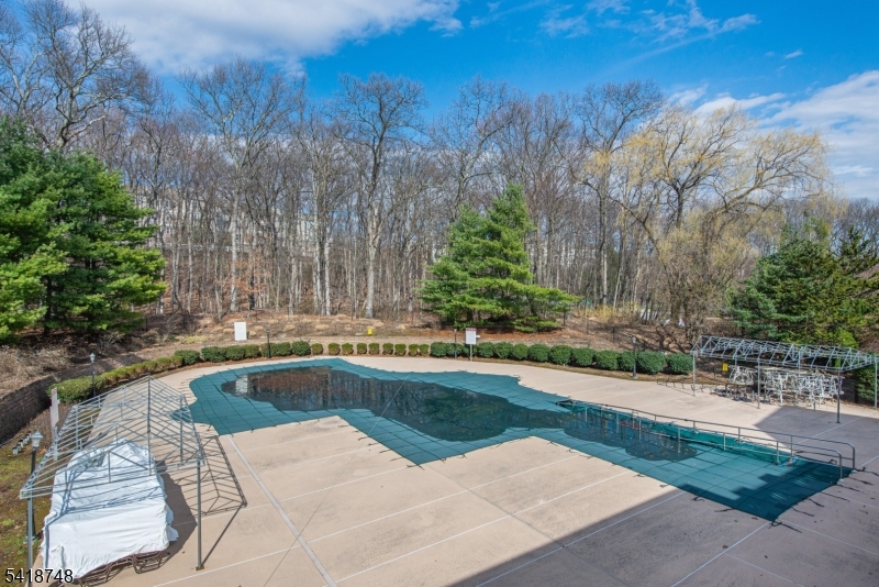 Fox Hills - Residential