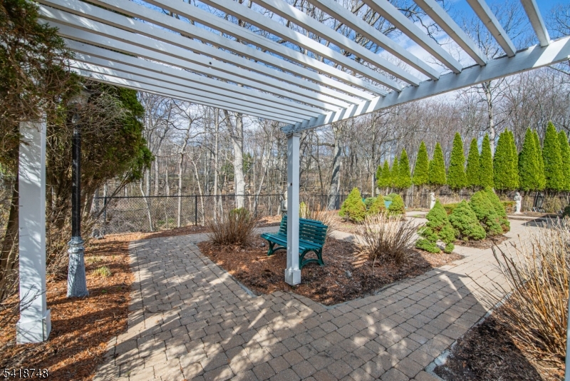 Fox Hills - Residential