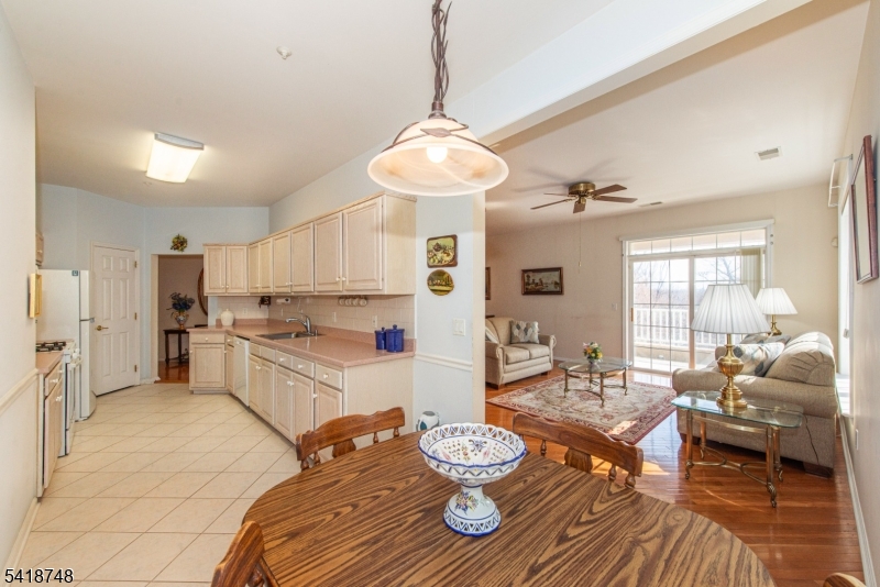 Fox Hills - Residential