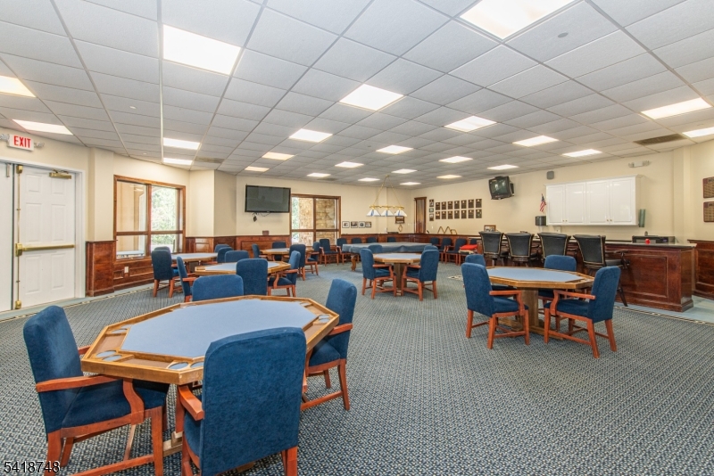 Fox Hills - Residential