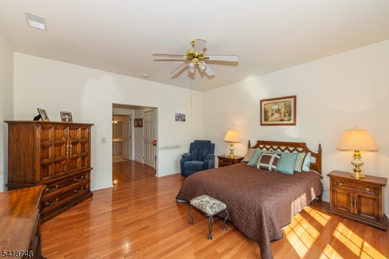 Fox Hills - Residential