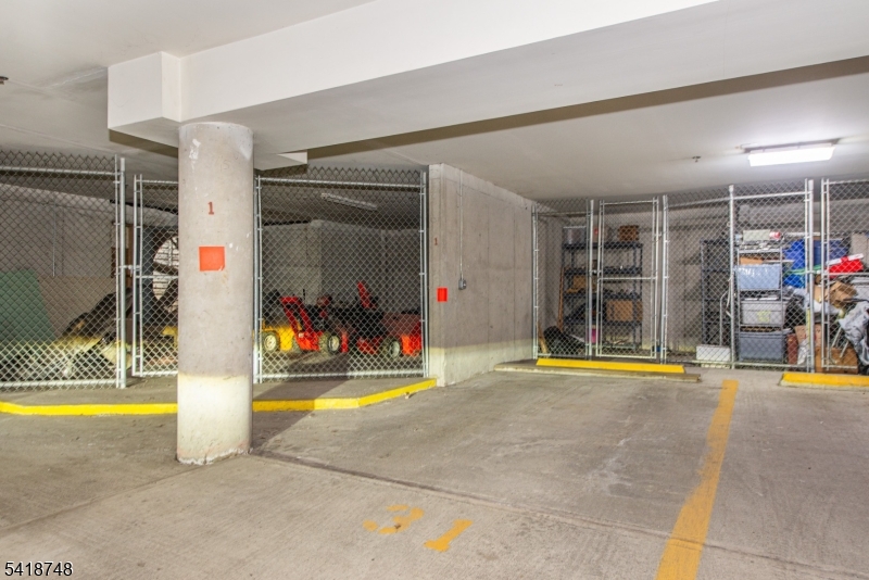 Fox Hills - Residential